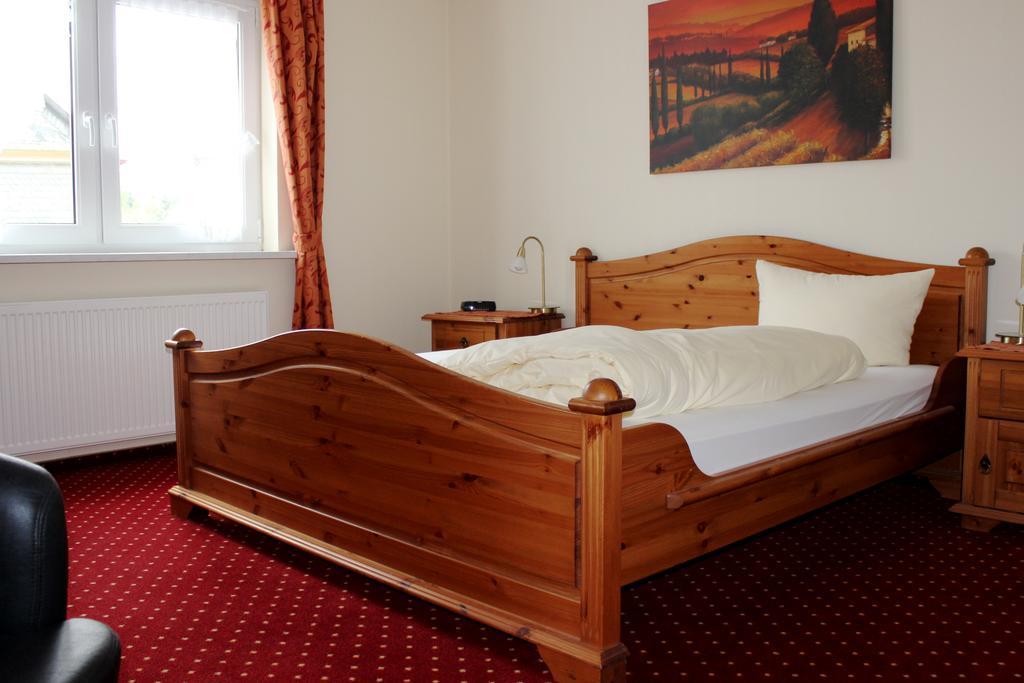 Hotel Schinderhannes Sohren Dış mekan fotoğraf